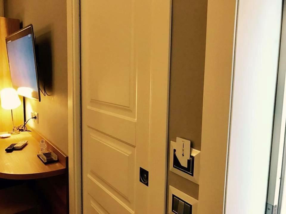 Viale San Martino Bed and Breakfast Messina Buitenkant foto